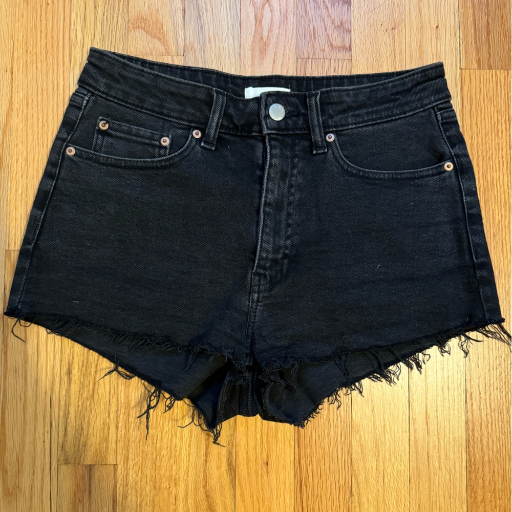 H&M black denim shorts